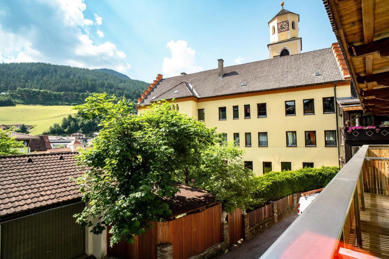 Aktiv Hotel Zur Rose Am Brenner Штайнах-на-Бреннер Экстерьер фото